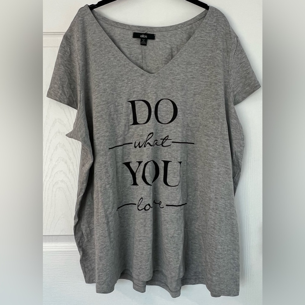 Women's Ellos V Neck "Do what you love" Casual Short Sleeved Tee